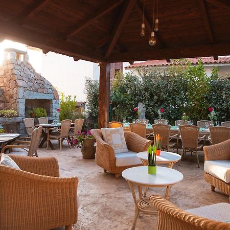 Hotel Ristorante S'Astore Benetutti Экстерьер фото