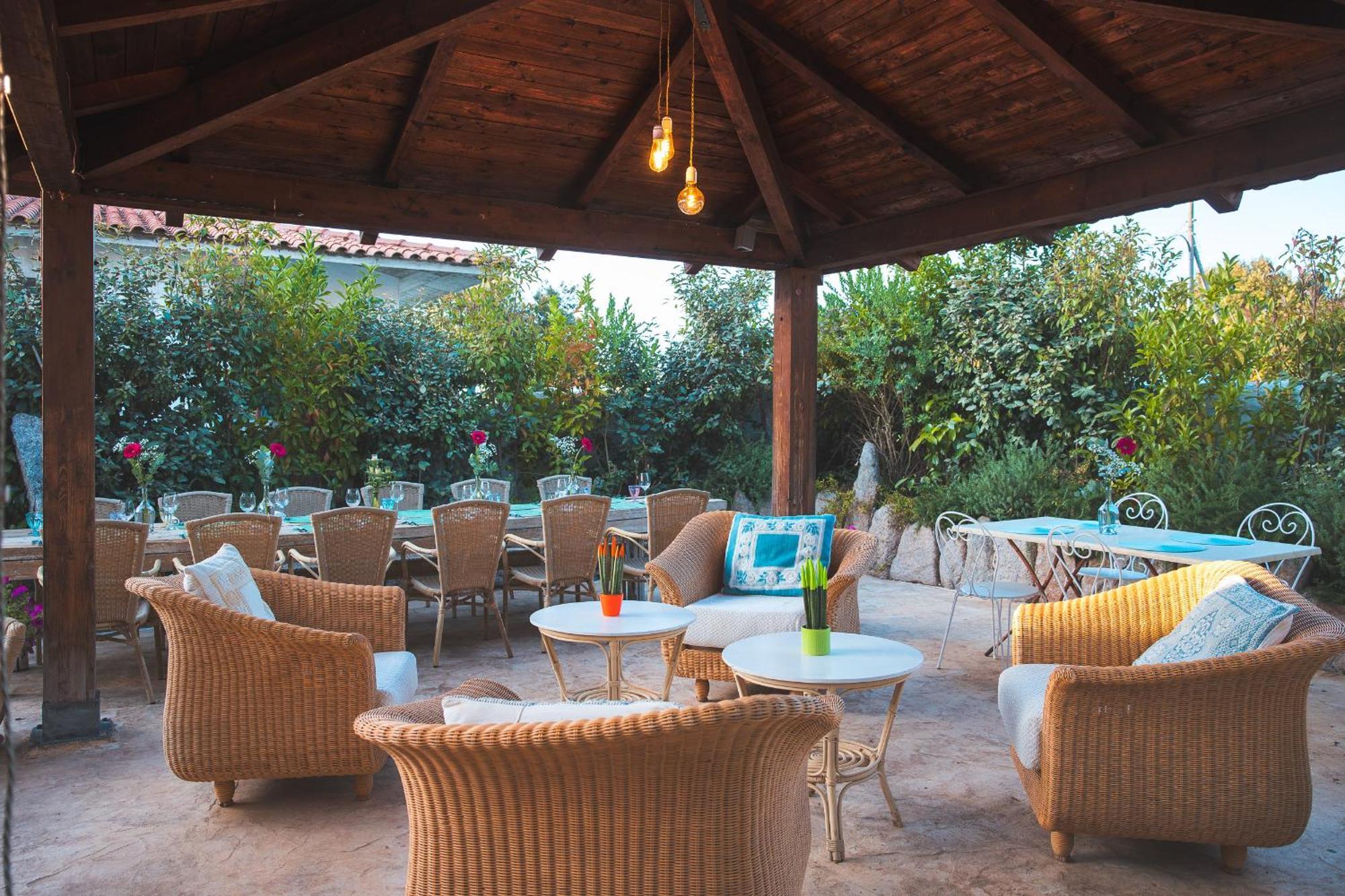Hotel Ristorante S'Astore Benetutti Экстерьер фото