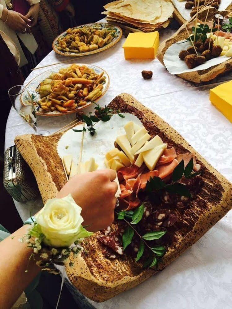 Hotel Ristorante S'Astore Benetutti Экстерьер фото
